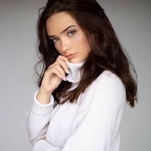 Meet your Posher, Savannah